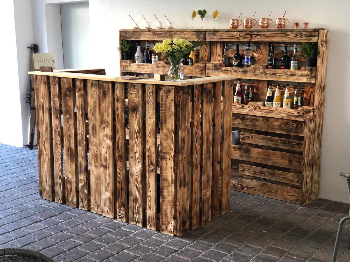 Hotel Restaurant Goldenes Ross Gollheim Esterno foto
